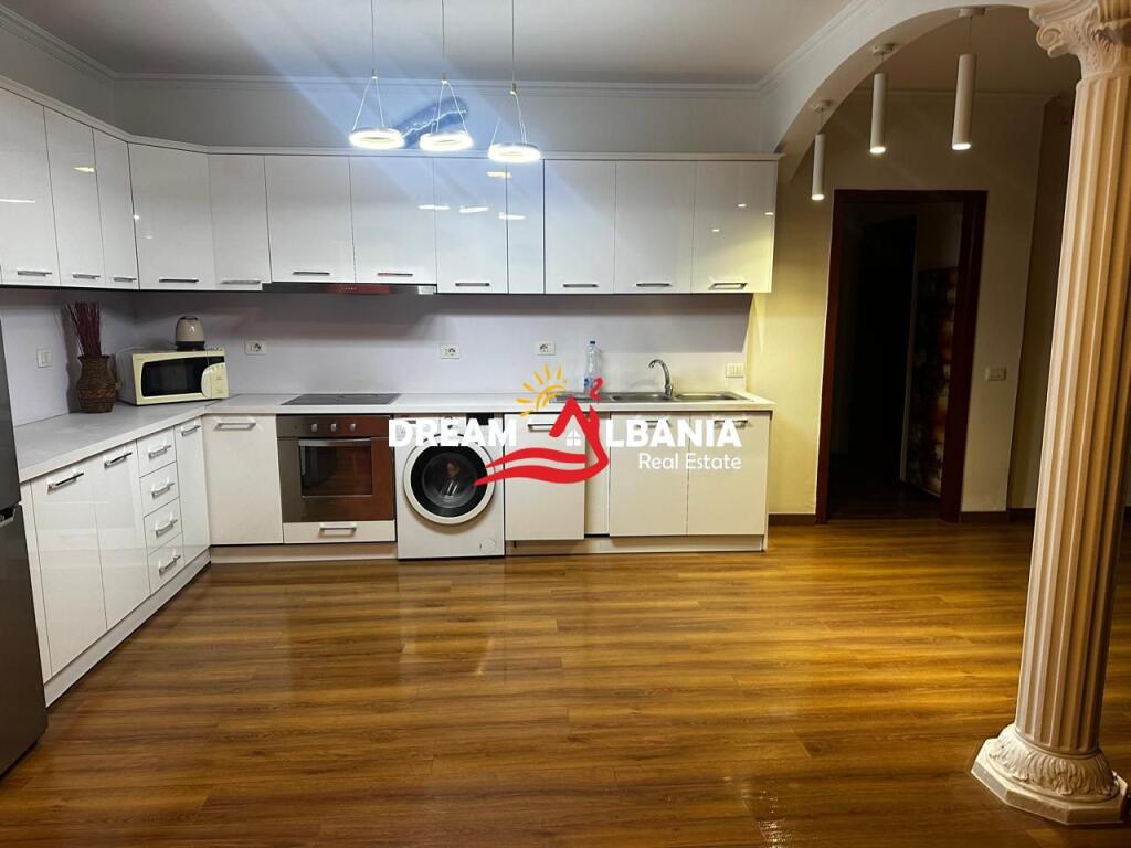 2+1 apartment for rent in the Myslym Shyri area, Him Kolli street (ID 42211060).