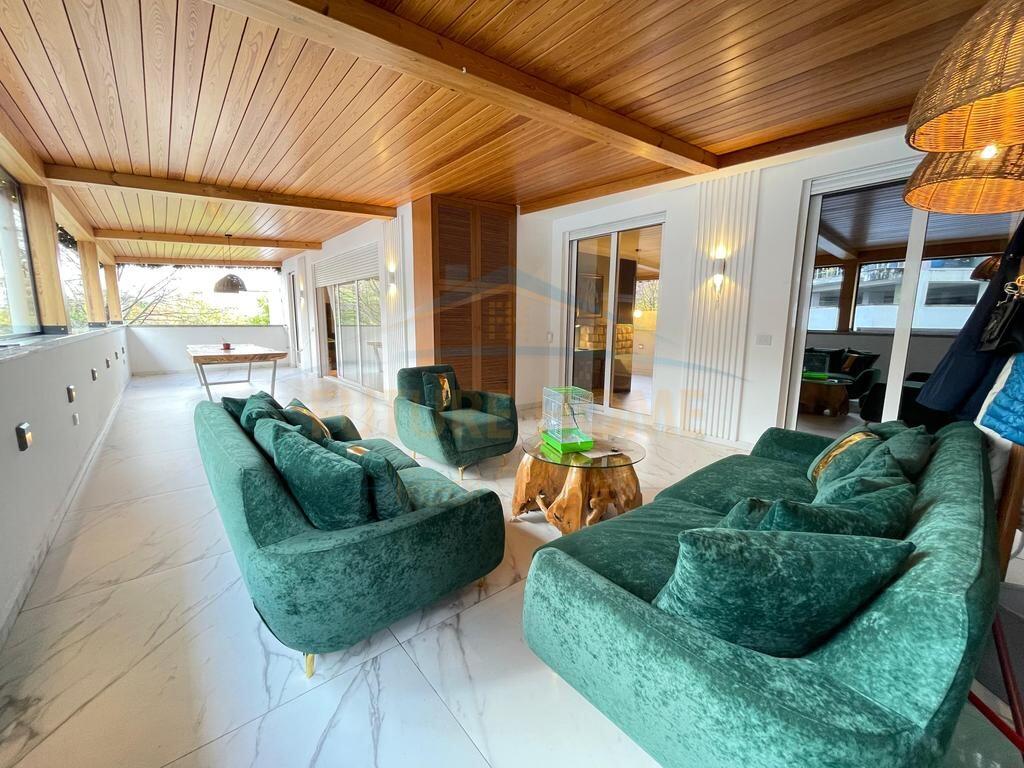 Rent, Apartment 2+1+ Veranda, Botanical Garden, Tirana