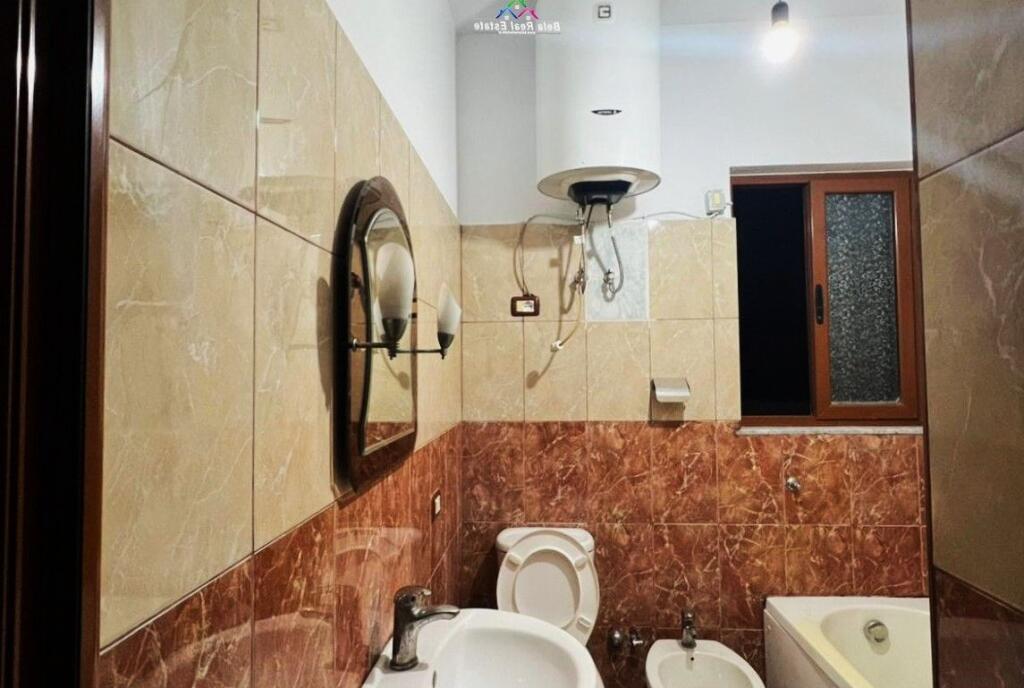 Villa in Affitto 2+1 a Yzberisht (ID BV22546) Tirana