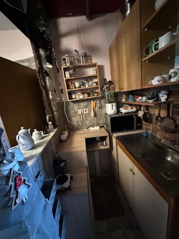 🏠A few minutes away from New Bazaar, the third floor of a 1+1 villa is for rent, furnished 500Euro   