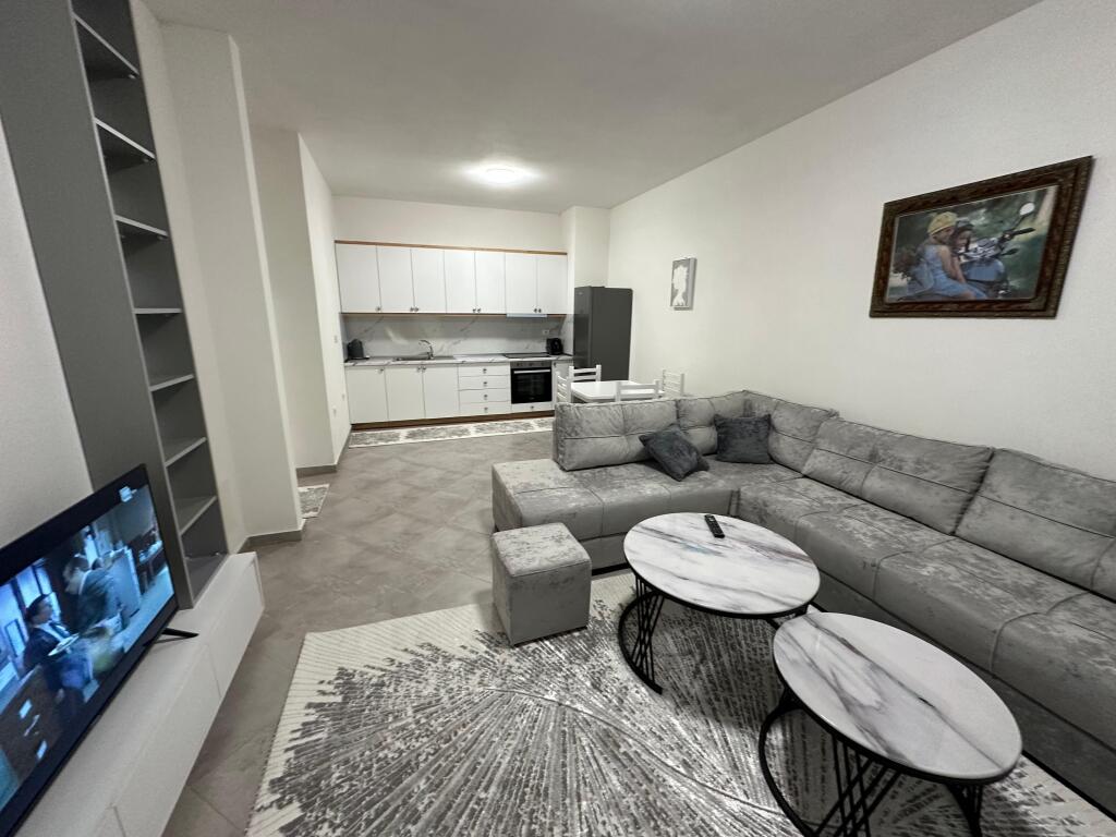 Qera 1+1 Apartament Rezidenca Green City,unaza e re.