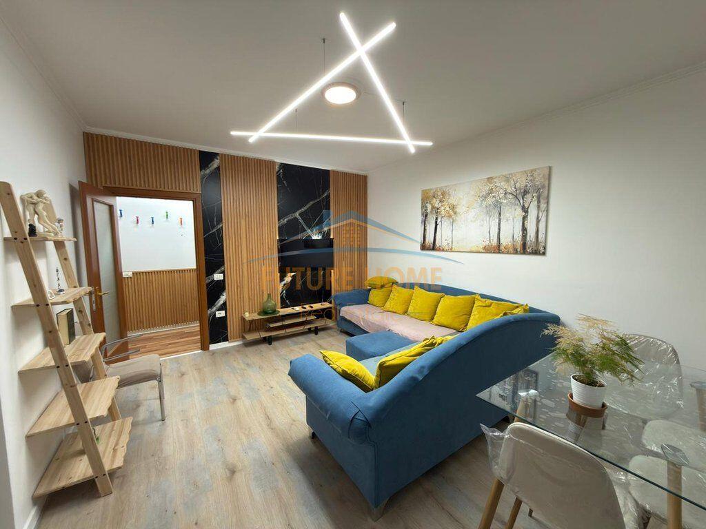 Rent, Apartment 3+1+2+Parking Space, Dry Lake, Tirana.