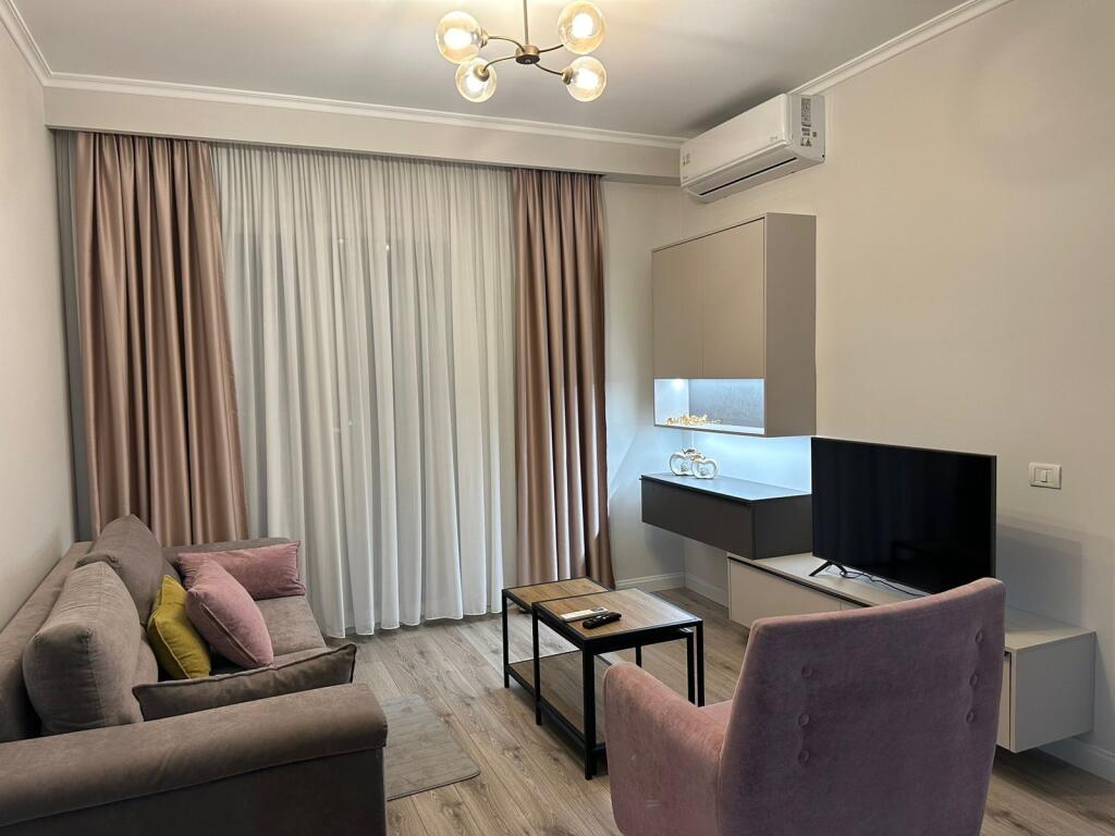 Super ap 1+1 at tegu ( rose garden )