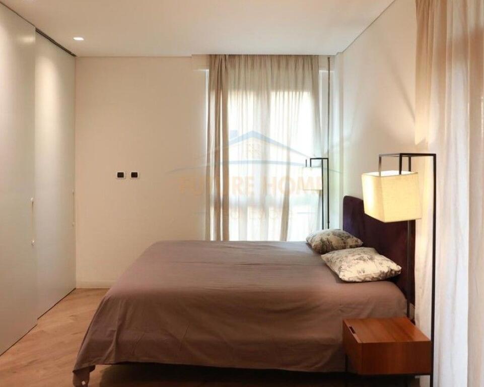 Shitet, Apartament 2+1+2, Selvia, Tiranë.