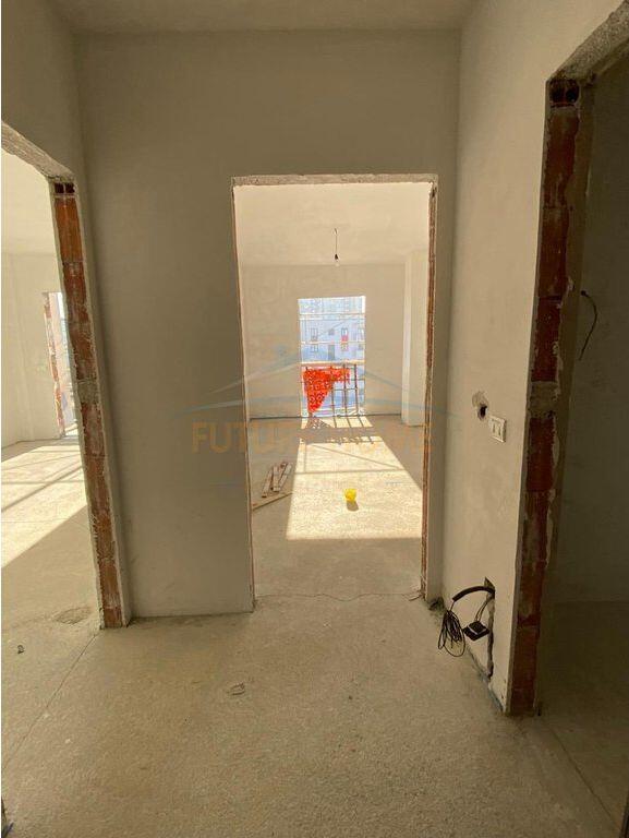 Apartament 1+1 Për Shitje Te Rruga Albanopoli, Tiranë