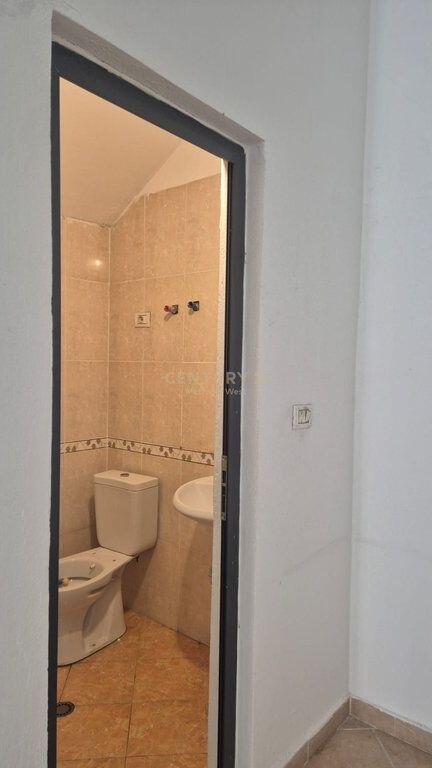 Commercial Space for Rent near the Former Electric Market! 500 € /Month