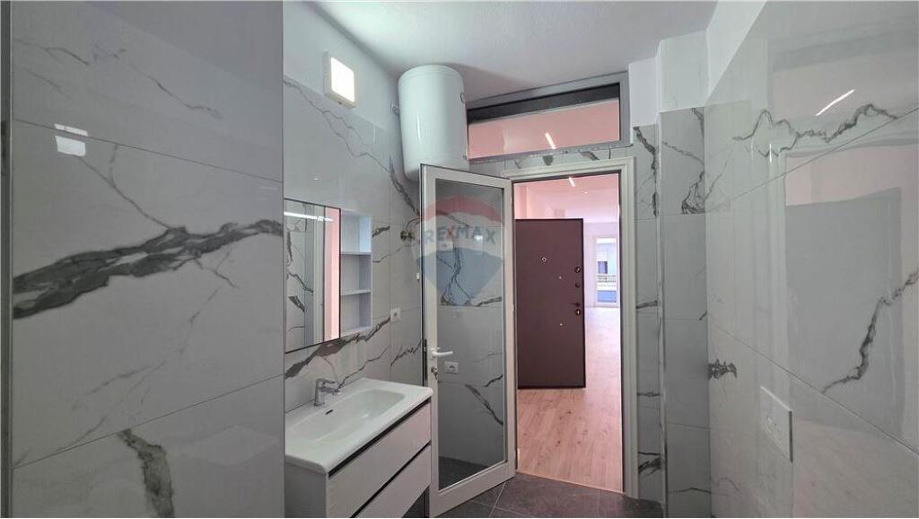 🏡 APARTAMENT 1+1 NË SHITJE – VLORË