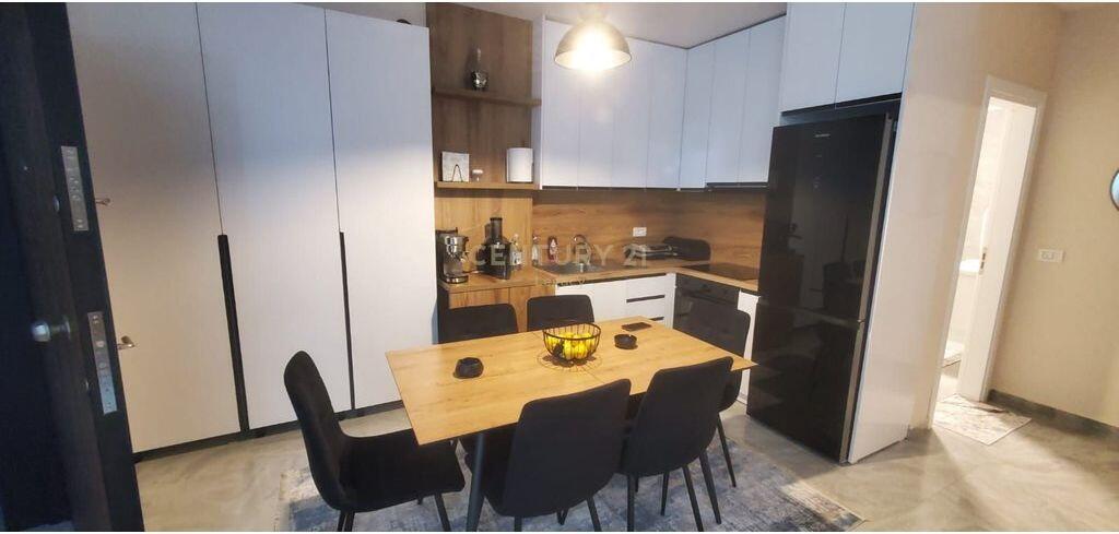 House 2+1 for sale at Tom Doshi Residence