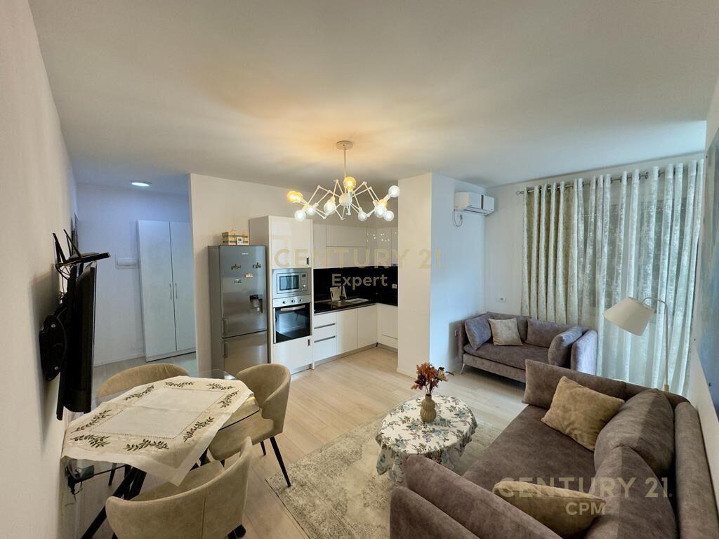 Appartamento 2+1 in affitto, Pazari i Ri