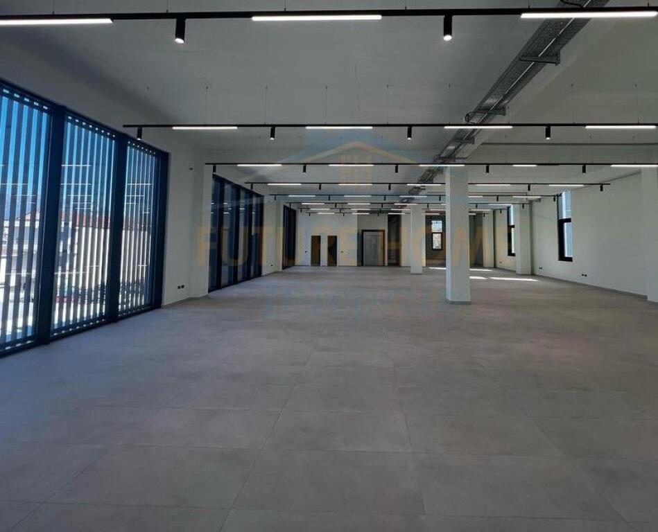 Affitto, Edificio Commerciale Multifunzionale, Mëzez, Tirana.