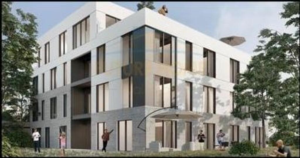 Affitto, Appartamento 3+1+2 Posti Auto, Complesso Vilat Forest, Tirana.