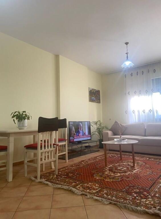 AFFITTASI APPARTAMENTO 1+1 – PAZARI I RI, Via Riza Cerova (vicino alla Scuola Partizani, 
