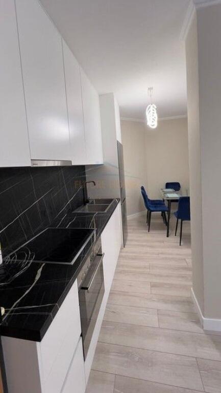 Qera, Apartament 1+1 , Rruga e Kosovareve, Tirane.