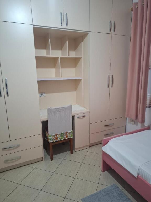 Apartment 2+1 for rent on Hekurulla beach