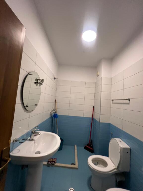 Jepet me qera garsonier te Rr. Mine Peza te Prokuroria