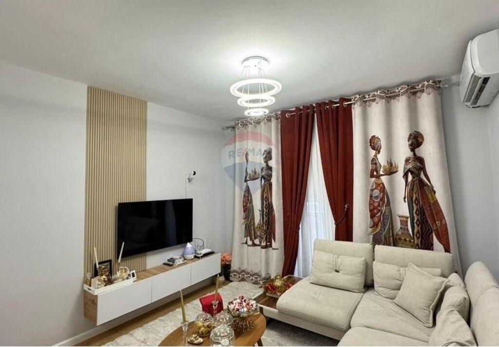 Apartment 2+1+2 plus parking space - For Sale - Villa L, Tirana!!! ID: 530471001-385