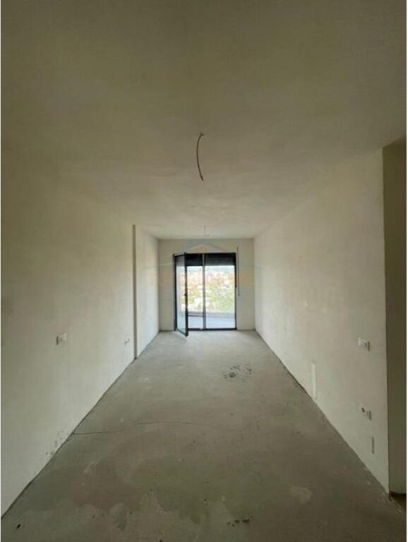 SHITET APARTAMENT 1+1 DON BOSKO