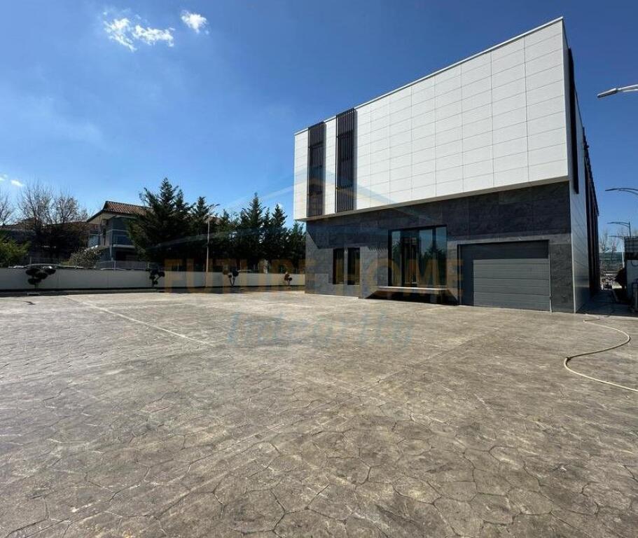 Affitto, Edificio Commerciale Multifunzionale, Mëzez, Tirana.