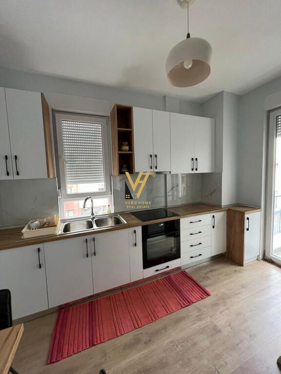 JEPET APARTAMENT 2+1+BLK ME QERA NE LAPRAKE 750 EURO