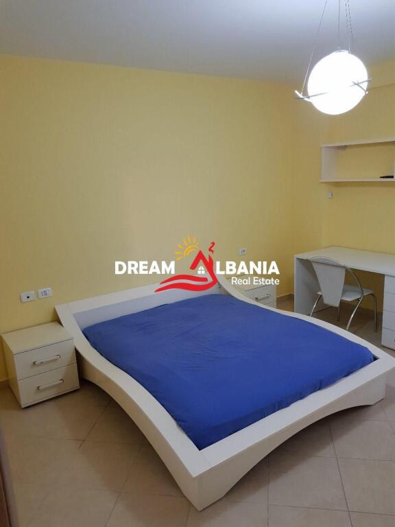 Jepet me qera apartament 2+1+2 ne rrugen e Barrikadave prane Gjimanzit Sami Frasheri (ID 42215460)