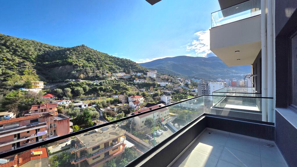 Apartament 1+1 në shitje në Lungomare, Vlorë