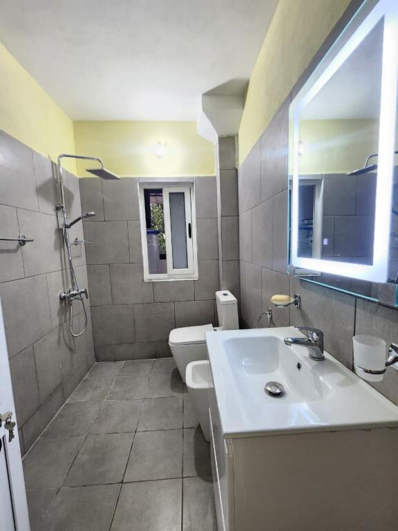 Apartment 1+1 for sale ( 📍QSUT Bajram Curri School ) 🔥 (53.6m2), new air conditioner ✨ 2nd floor, Price: 95,000€