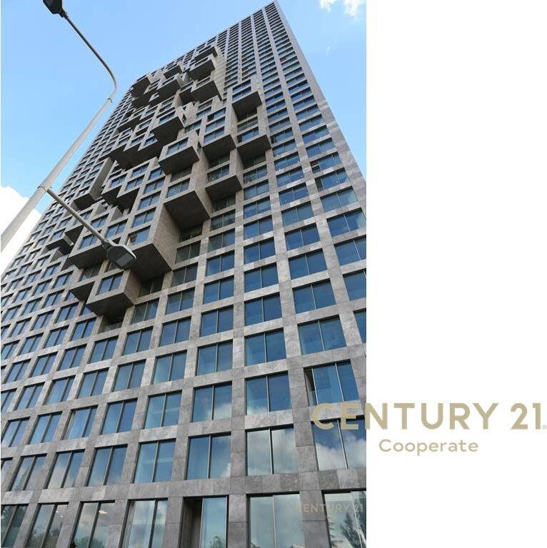 Shitet Apartament 3+1+2 në Downtown One – Zemra e Tiranës