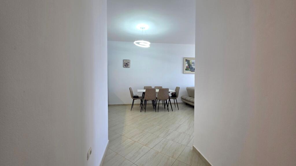 Apartment 2+1 for rent in Lungomare