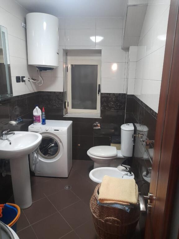 Apartament 1+1 me qera tek Vasil Shanto