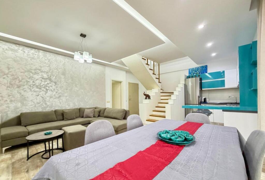 Duplex 3+1+2 me Verandë + Parkim – Rrethrrotullimi Selitë🏙