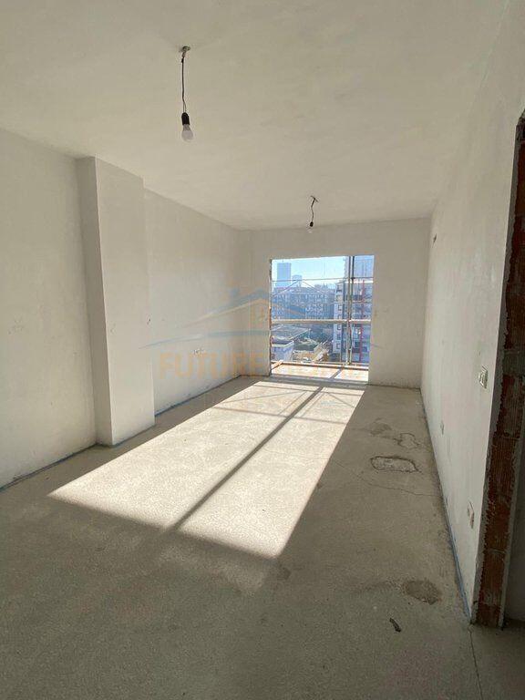 Apartament 1+1 Për Shitje Te Rruga Albanopoli, Tiranë
