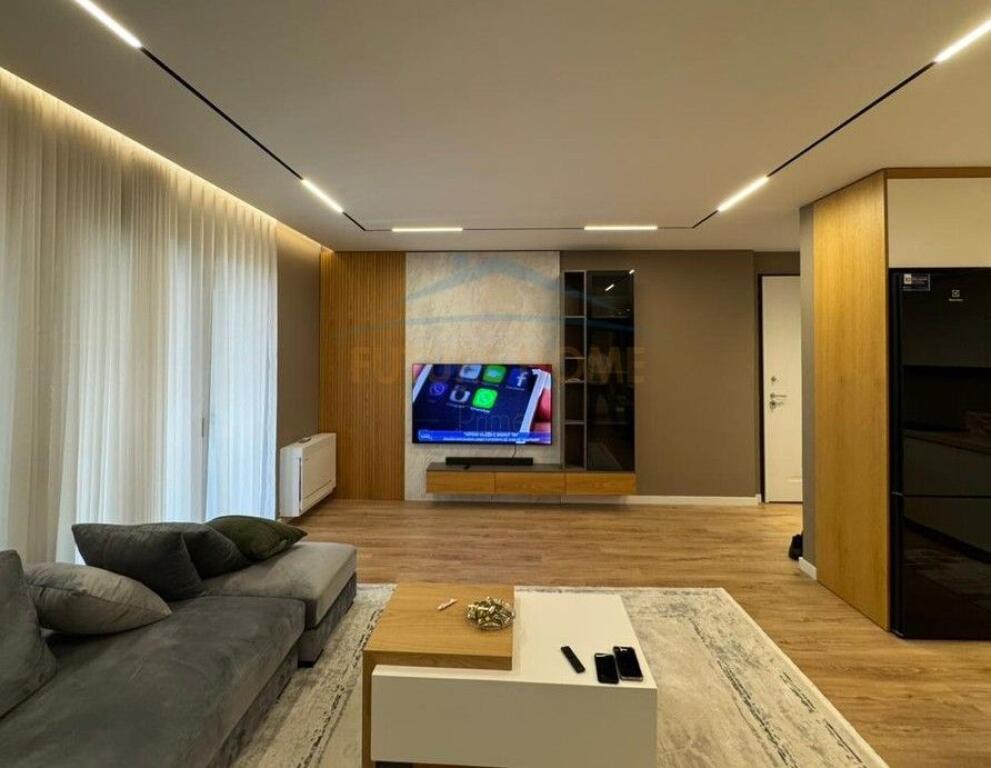 Rent, Apartment 2+1+2+Parking Space, Delijorgji Complex, Tirana