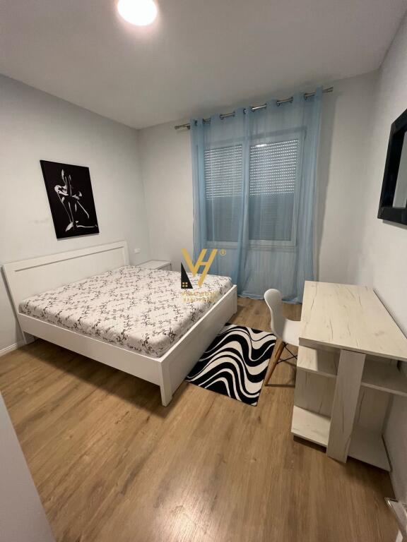 JEPET APARTAMENT 2+1+BLK ME QERA NE LAPRAKE 750 EURO