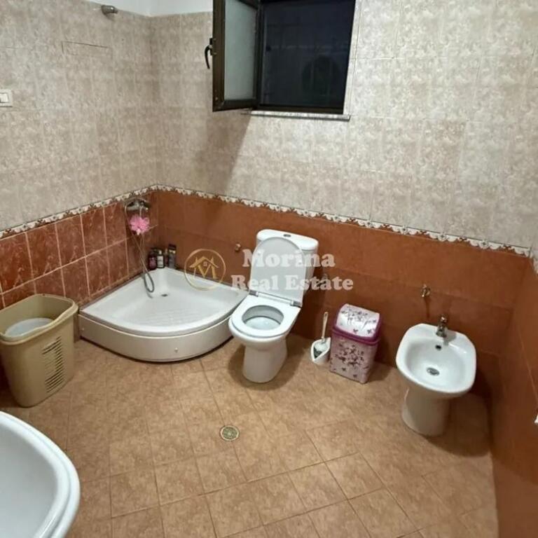 Rent | Private house 1 + 1 | 5 Maji Street | 500 €/month