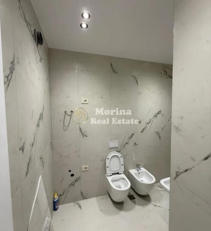 Rent | Business Premises | Mine Peza | 700 €/month