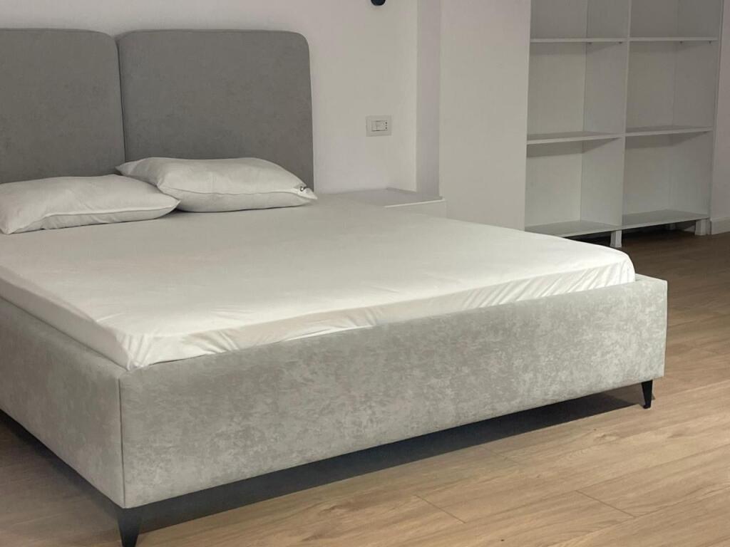 Appartamento 1+1 duplex in affitto vicino a Kodra e Diellit 2!