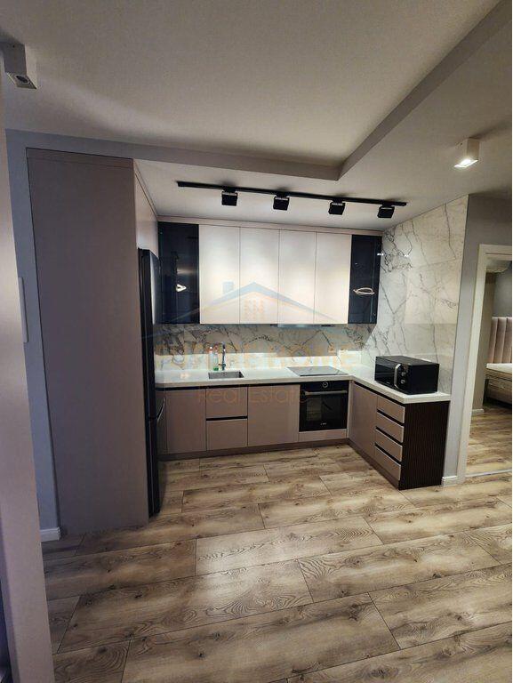 Qera,Apartament 2+1, QUARTUM Residence (Luxury), Rruga Jordan Misja , Tirana