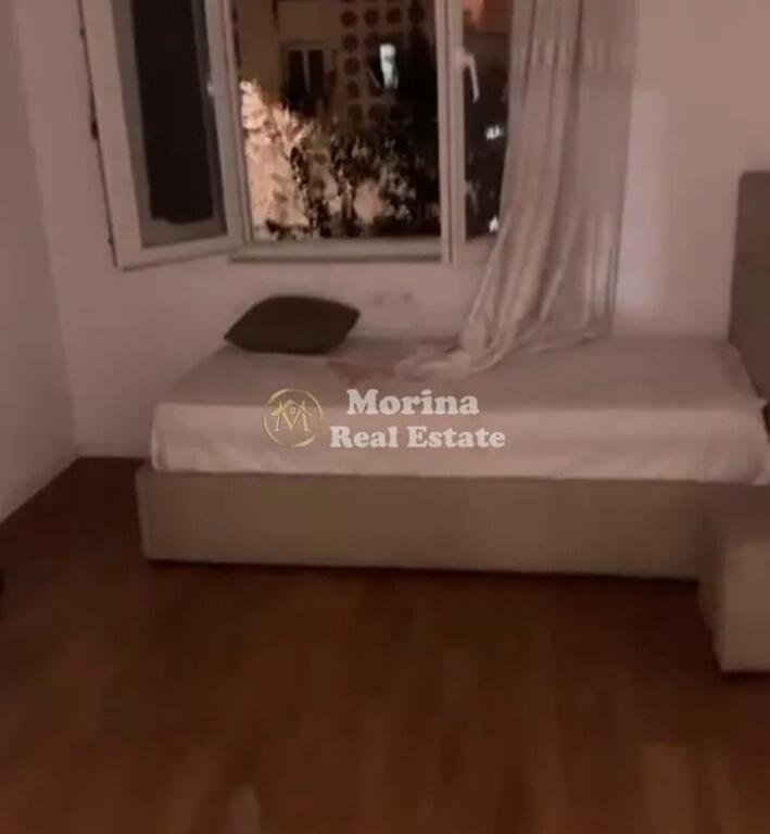 Rent | Apartment 2 + 1 | Harry Fultz | 600 €/month