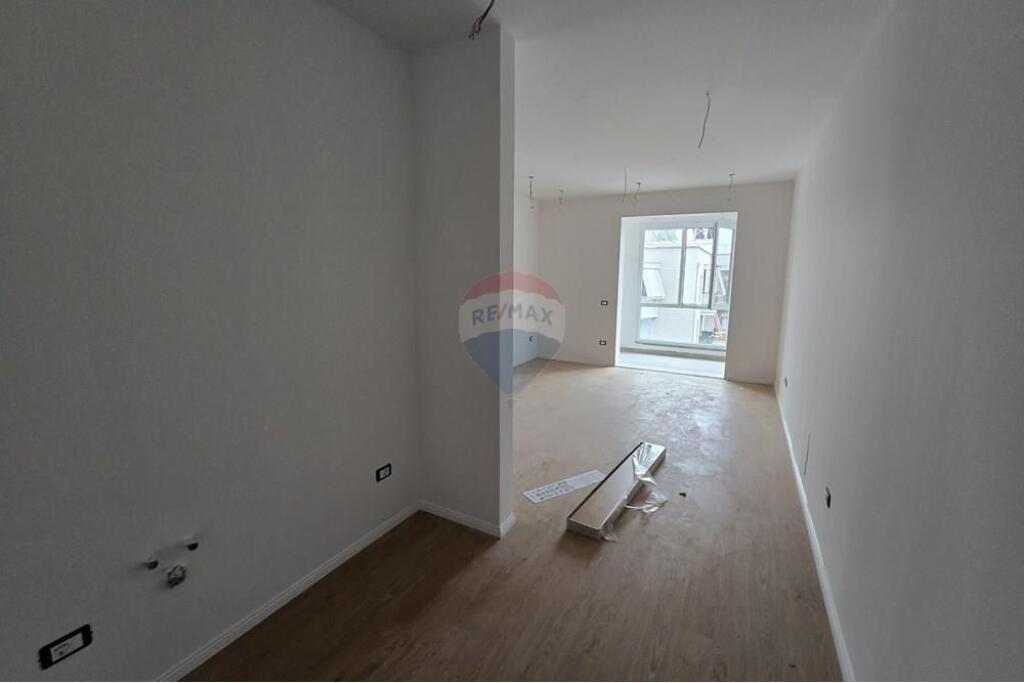 Apartment - For Sale - Egnatia Street, Tirana(ID: 530411001-1242)