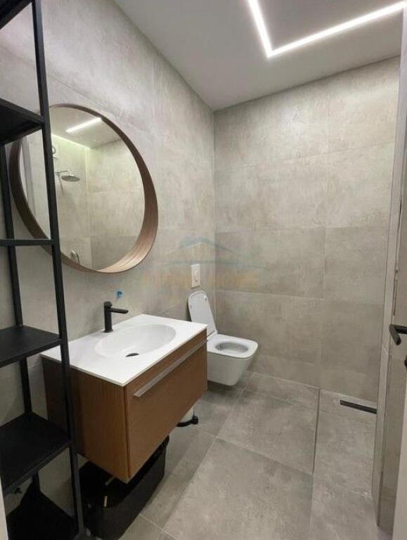 Shitet, Apartament 2+1, Lungomare, Vlore.