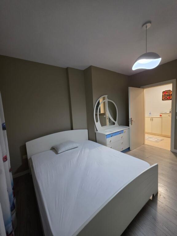 Apartment 2+1 for rent in Yzberisht opposite Grand Gallery