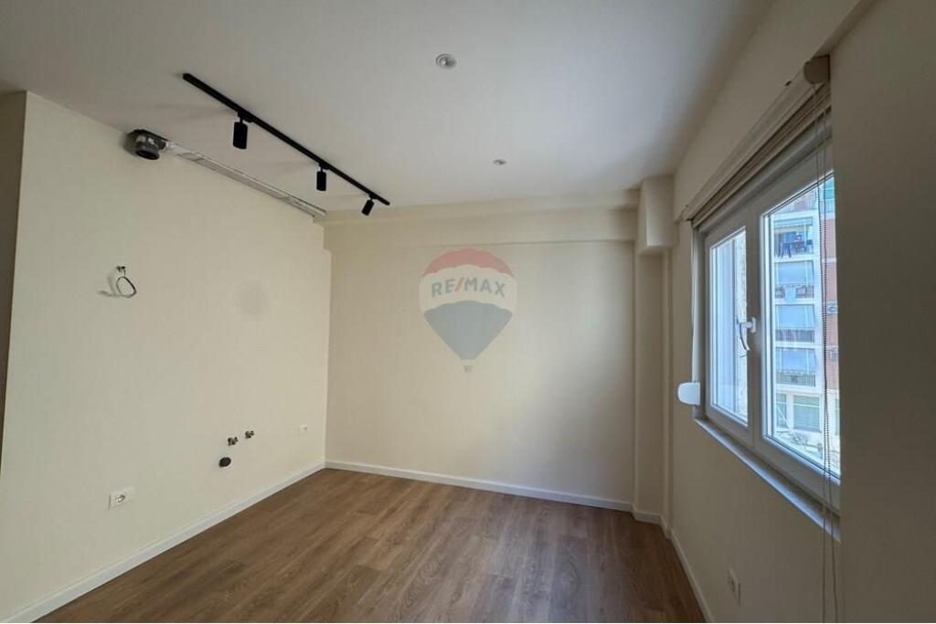 APARTMENT 1+1 FOR SALE IN MYSLYM SHYRI