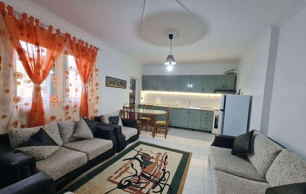 Affitto appartamento 1+1, in via Naim Frasheri vicino a Zogu te Zi