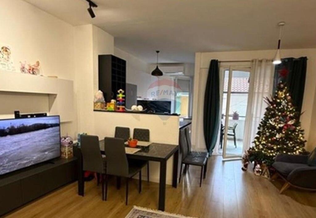Apartament 2+1 - Për Shitje - Rruga Shefqet Kuka, Tiranë!!! ID: 530581008-69