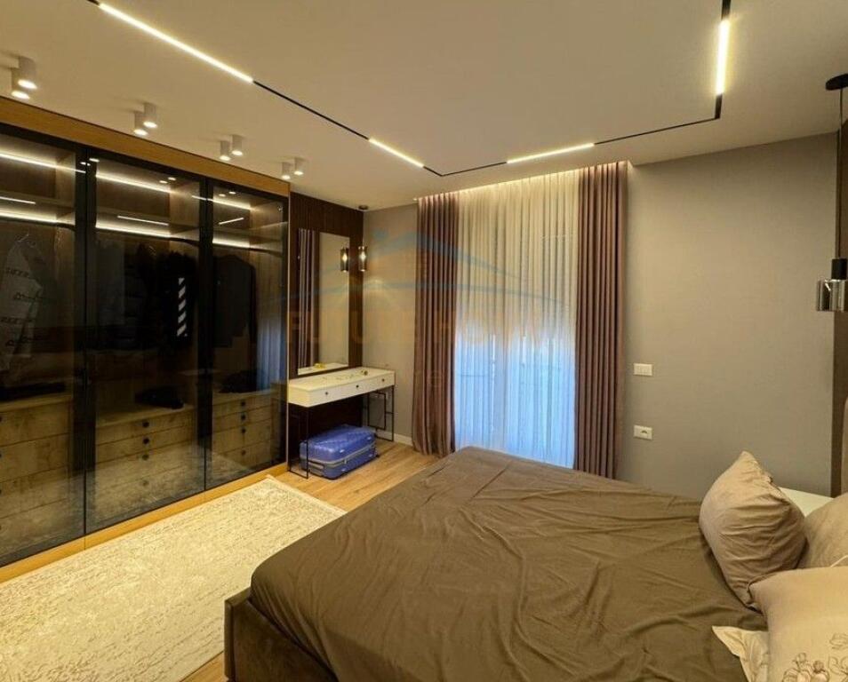 Rent, Apartment 2+1+2+Parking Space, Delijorgji Complex, Tirana