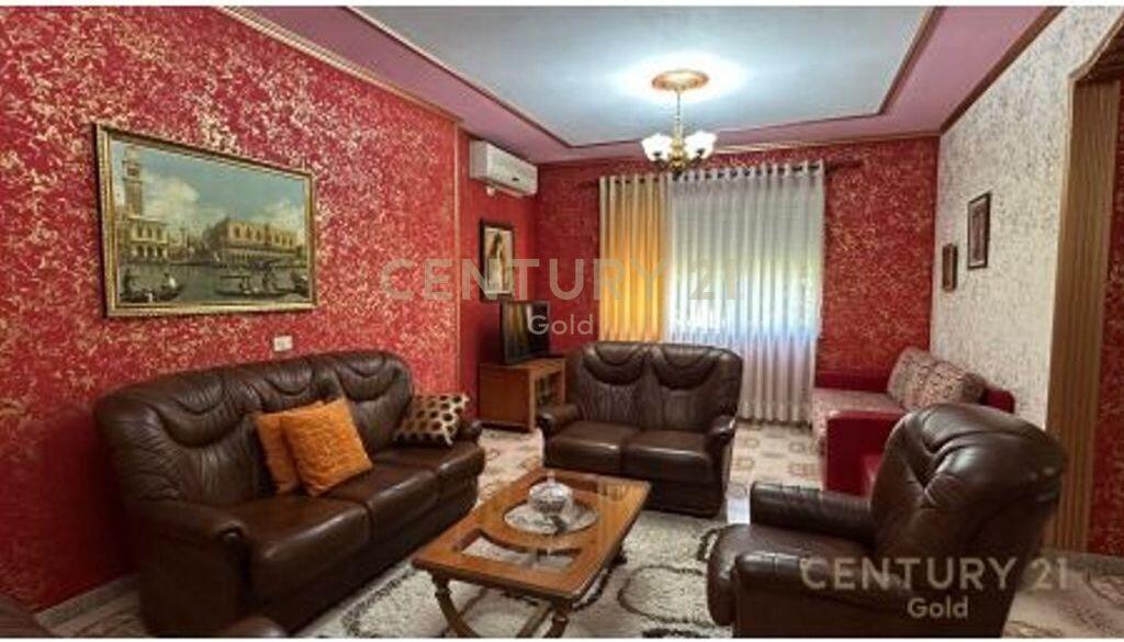 LARGE APARTMENT 2+1+2 + 2 BALCONIES AT THE FORMER LAST STATION OF NEW TIRANA !