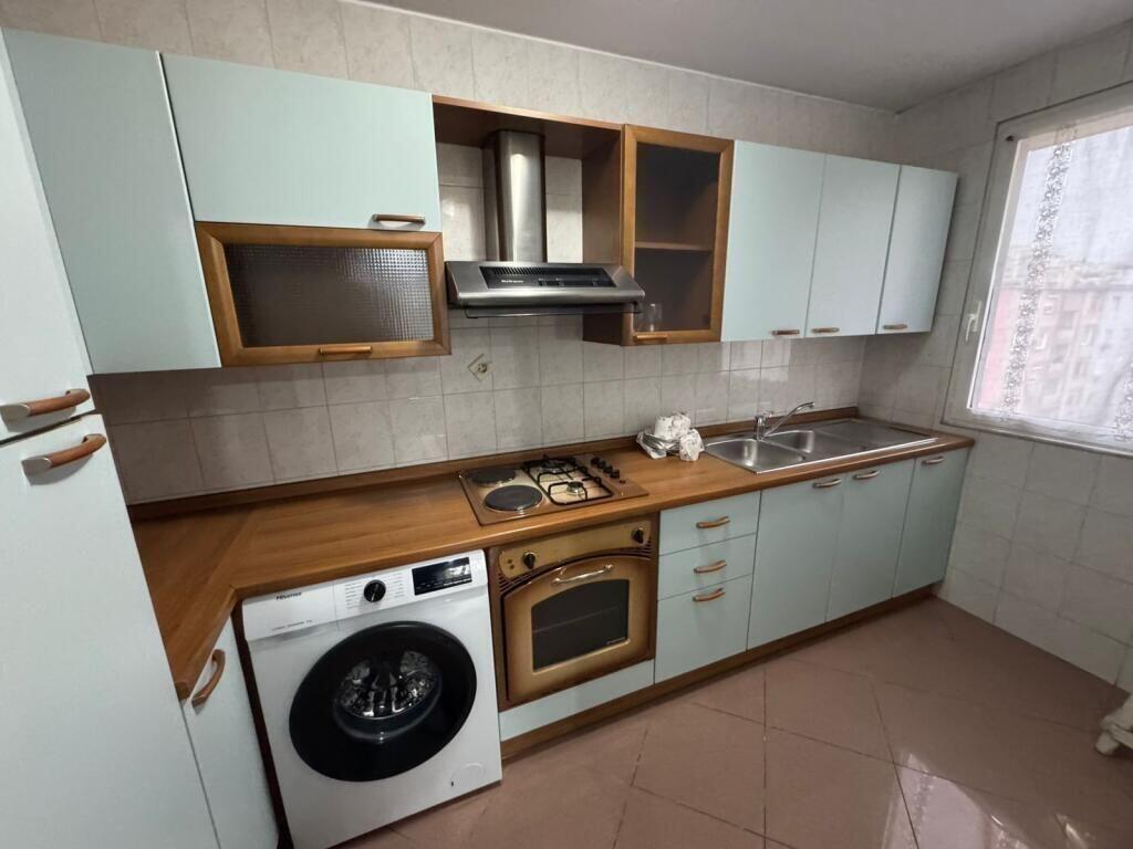 2+1 apartment for rent two minutes from Delijorgji