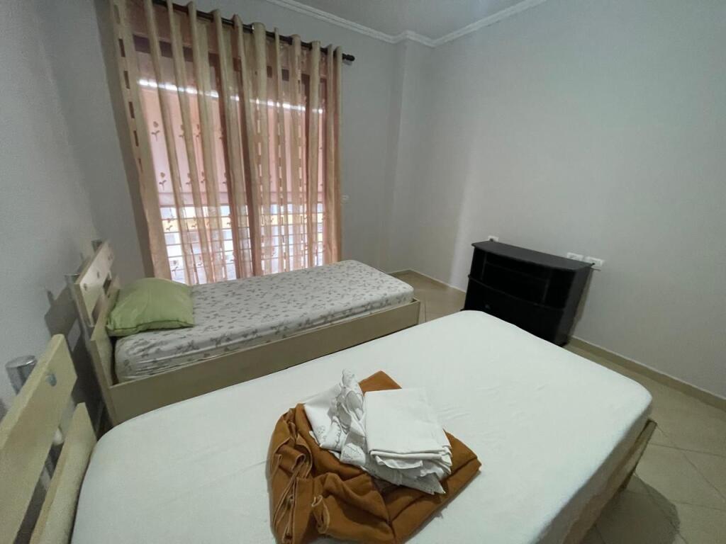 Jepet me qera 2+1 astir te ozon mobiluar 500 eu