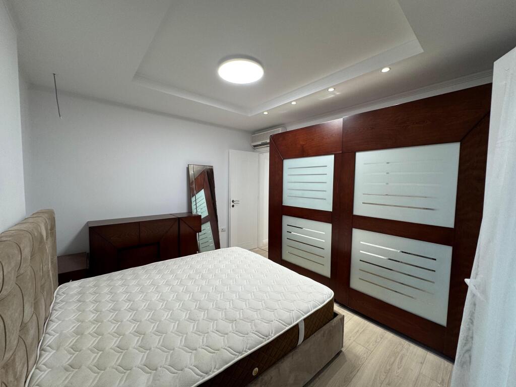 Apartment me qera 2+1 Him kolli