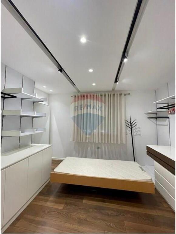 APARTAMENT 2+1 PLUS PARKIM TE KOMPLEKSI PANORAMA